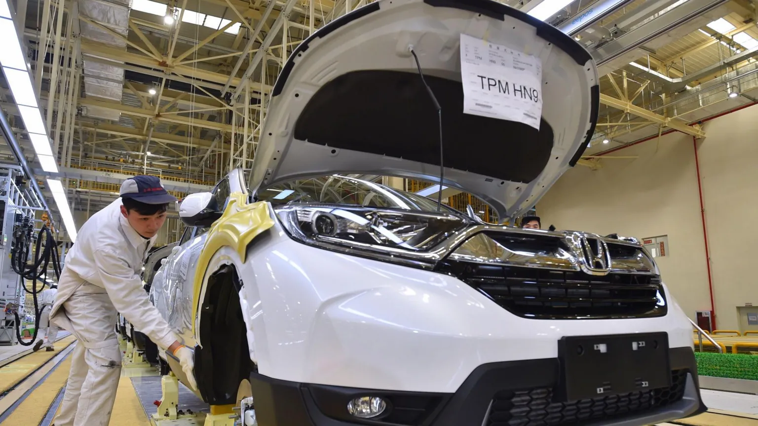 Honda falls into the red for the first time in 70 years
