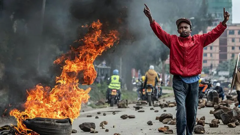 4 people killed in Kenyan strike over fuel prices
