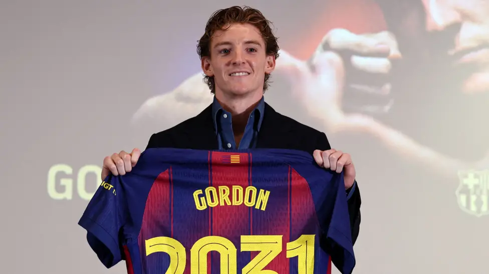 Barcelona make Gordon's dream come true since he was 3 years old