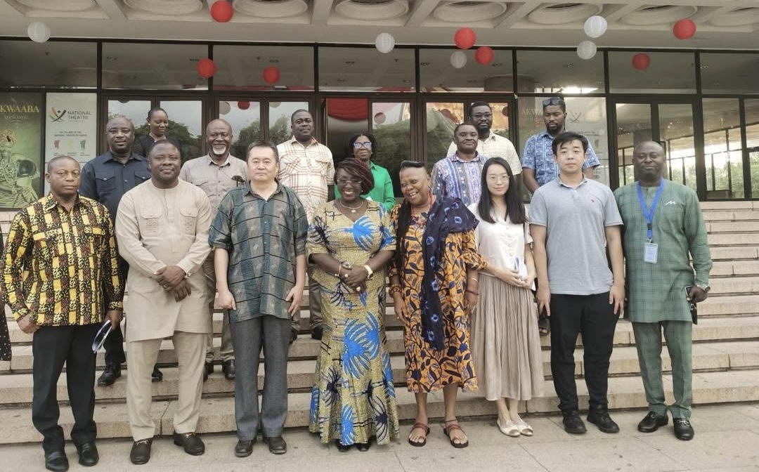 Chinese delegation visits National Theater ahead of rehabilitation
