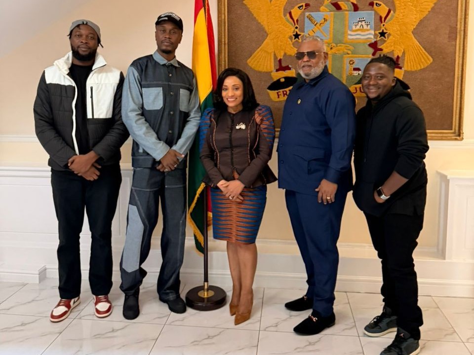 DJ Bridash meets with Ghanaian High Commissioner in UK, plans to perform in London with EL