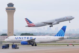 First direct flight from the US in seven years lands in Venezuela