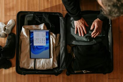 From changing clothes to shoe hacks: Packing tips from travel experts