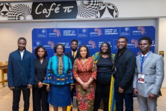 Jane Nana interacts with Ghanaian students at Oxford University