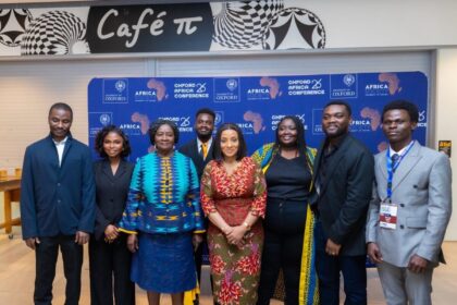 Jane Nana interacts with Ghanaian students at Oxford University