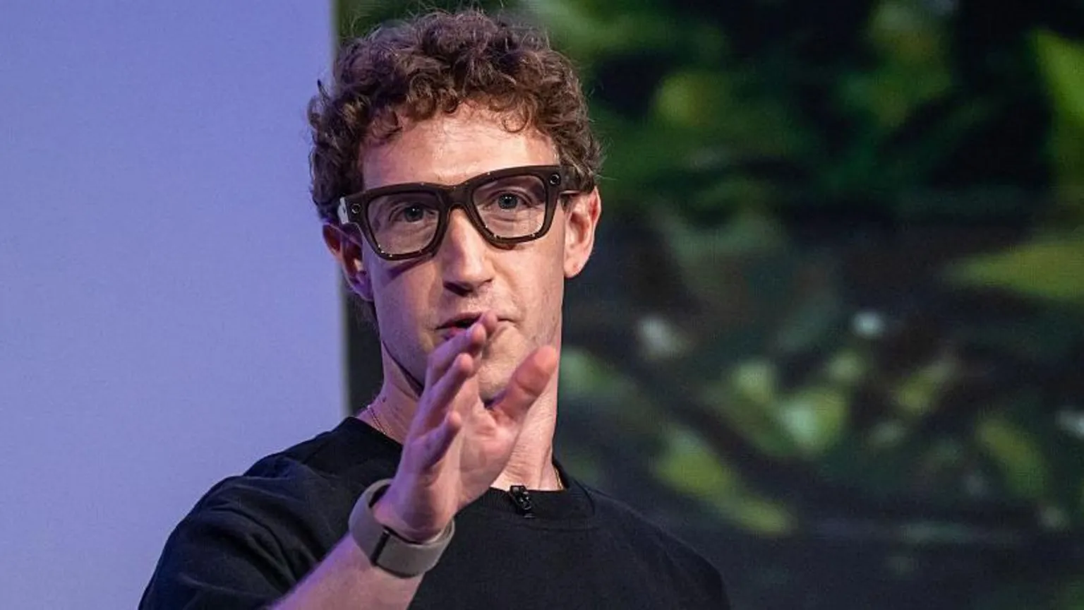 Meta CEO tells employees he doesn't expect more company-wide layoffs this year