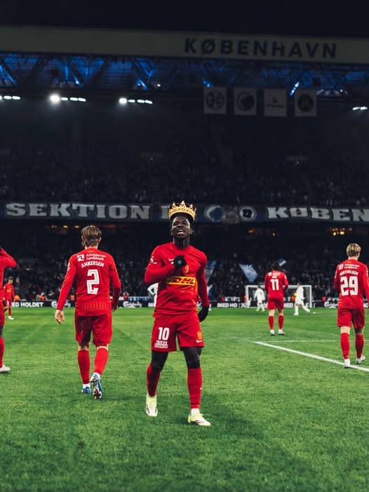 PSG and Manchester United battle for top spot with FC Norseland star Prince Amoako Jr.