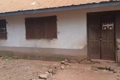 Panic in Sunyani: Chiefs hold ceremony following mysterious deaths of two consecutive school principals