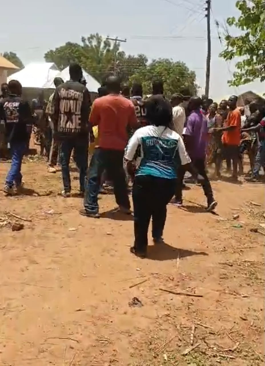 Police disrupt Bumpurugu NPP polling station election in attempt to defy court injunction