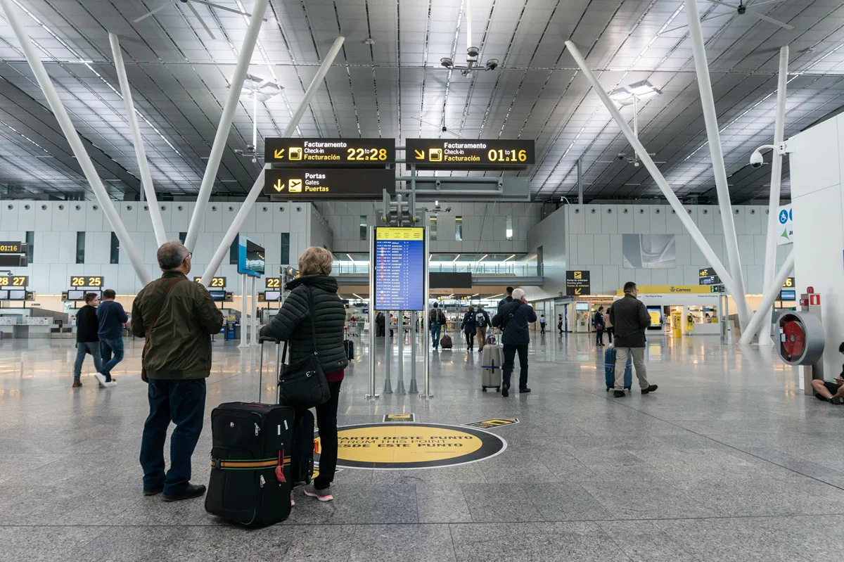 Spanish airports closed for more than a month, all flights canceled, UK travelers facing confusion