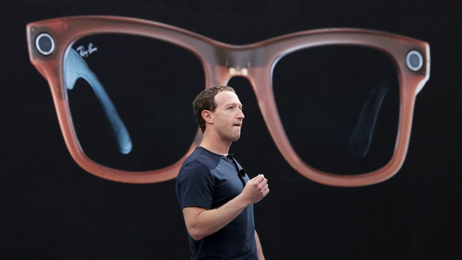 Smart glasses are an 'invasion of privacy' - Metaglasses are selling like never before