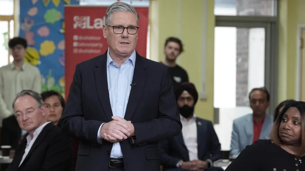 Starmer under pressure as Labor suffers crushing election defeat