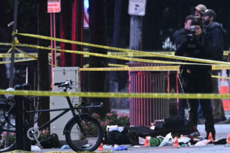 The White House gunman had previous run-ins with the Secret Service, court documents reveal.