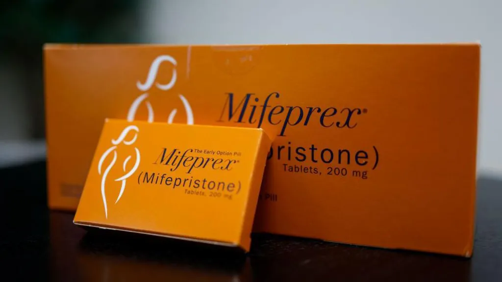 US Supreme Court restores access to abortion pills for now
