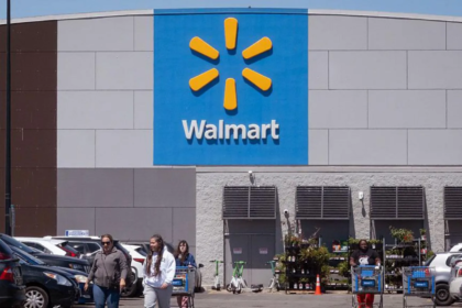 Walmart warns U.S. shoppers are cutting back on spending due to rising gas prices