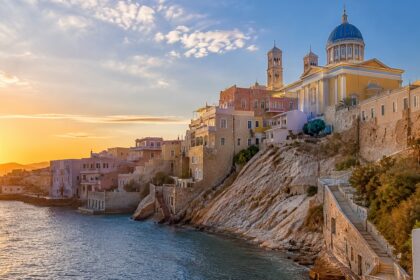Would you like to live for free on a dream island in Greece? Here's what you need to do