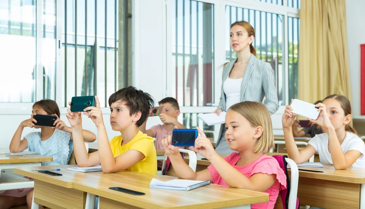 British schools introduce 'conversation classes' as children lose ability to speak