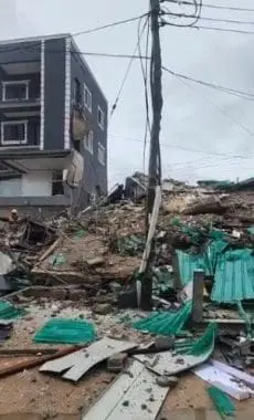 Building collapses in Avenor