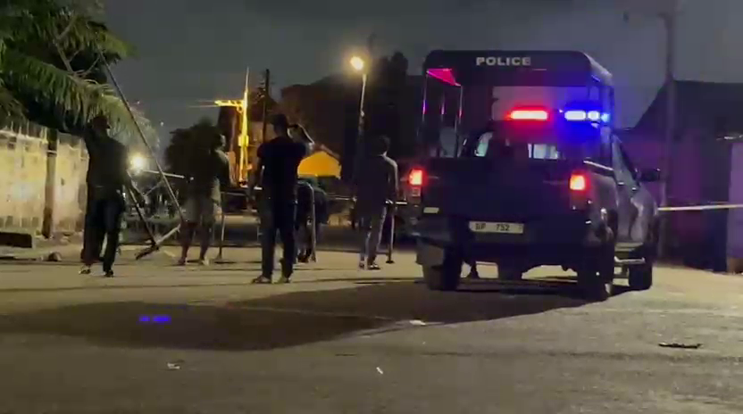 Armed robbery suspect shot dead after snatching taxi in LA