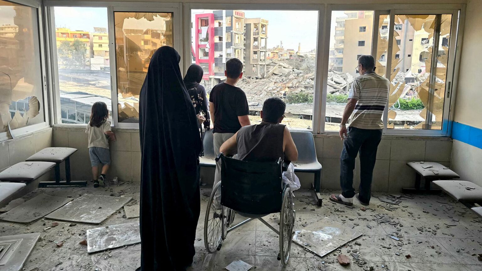 Clashes continue in Lebanon after Israel and Hezbollah accept US partial ceasefire