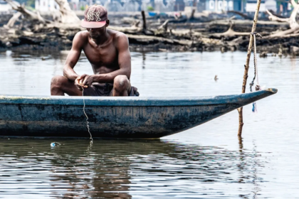 Documents say Shell pumped oil through a pipeline in Nigeria for years despite evidence of contamination