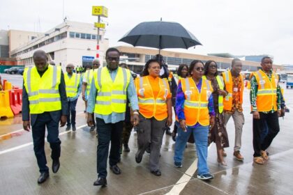 Government returnees strand Ghanaians from Ivory Coast