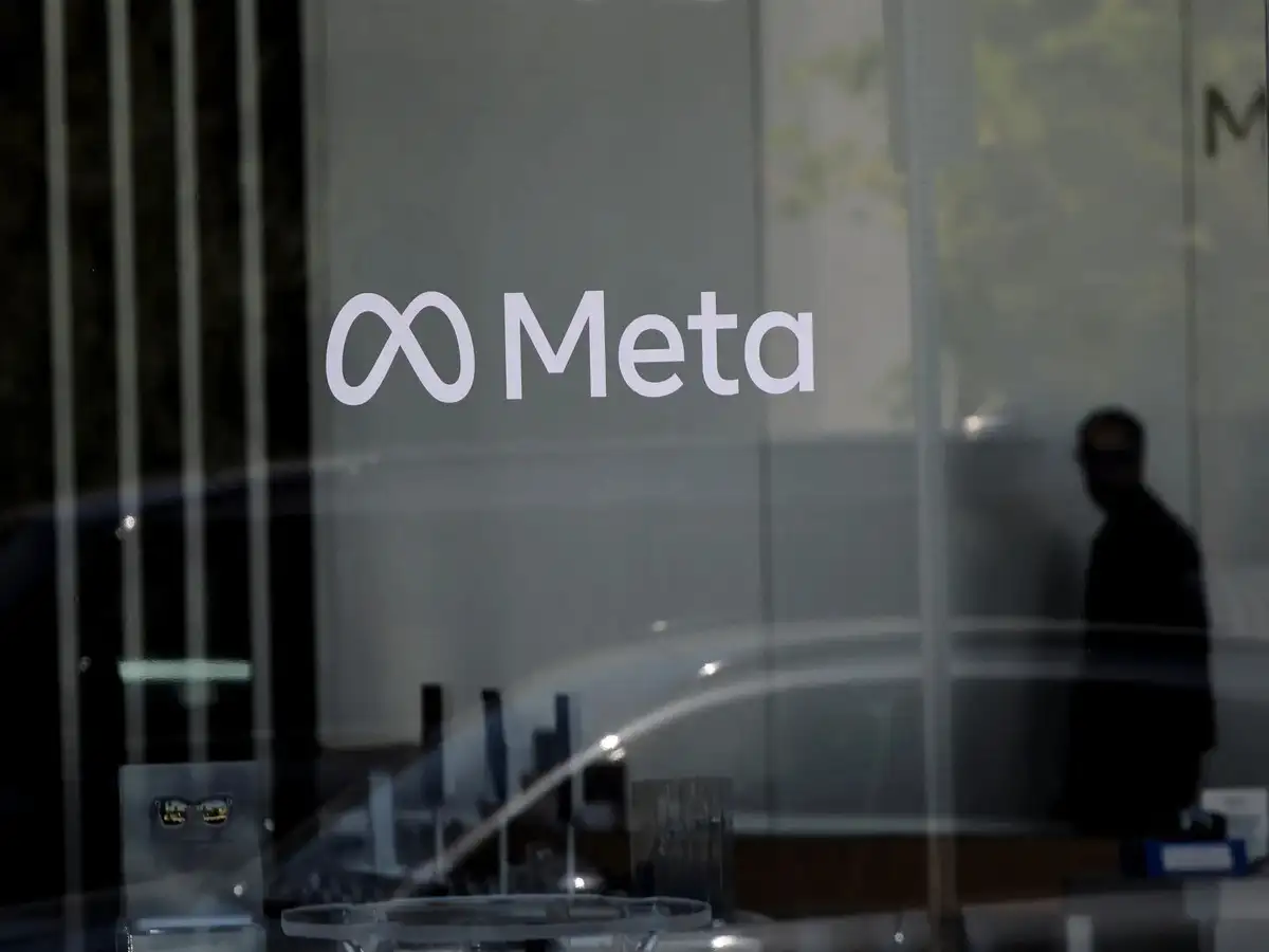 Metaworkers can opt out of being tracked while they work, but only for 30 minutes at a time