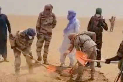 Nearly 50 people die of thirst after truck breaks down in Sahara Desert