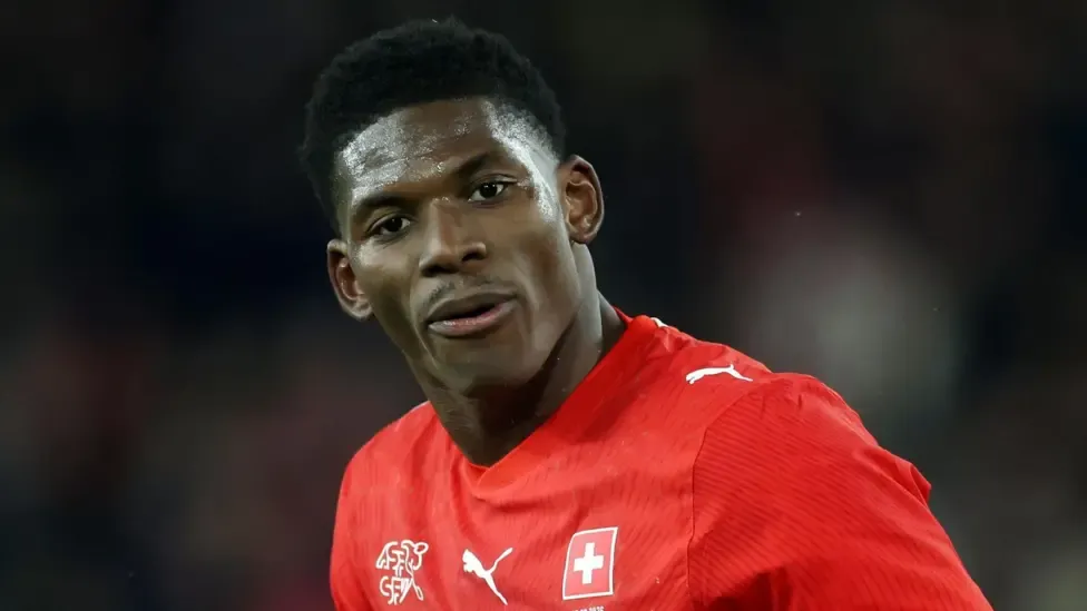 Swiss company Embolo allowed to travel to US