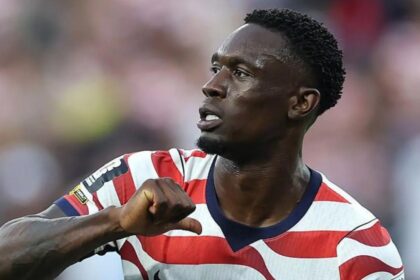 USA defeats Paraguay 4-1 in Group D opener