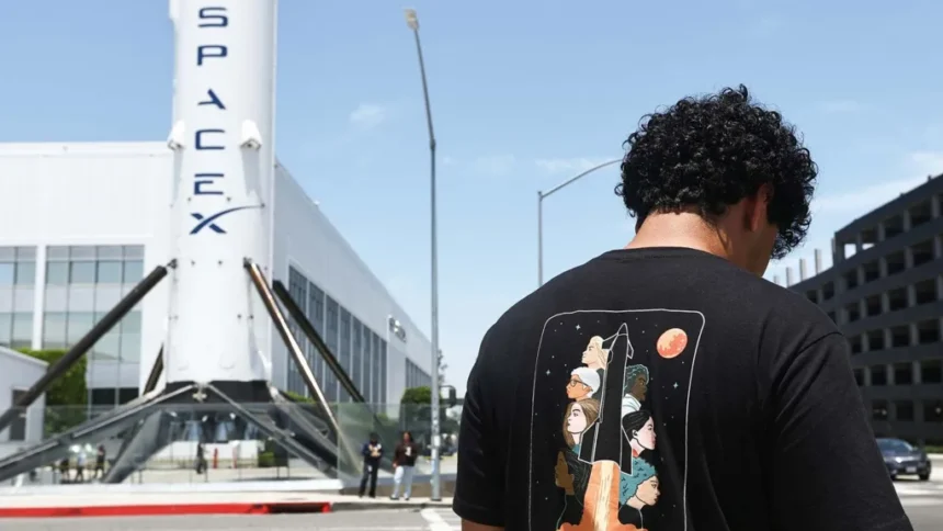 What you need to know as millions of SpaceX stocks go on sale
