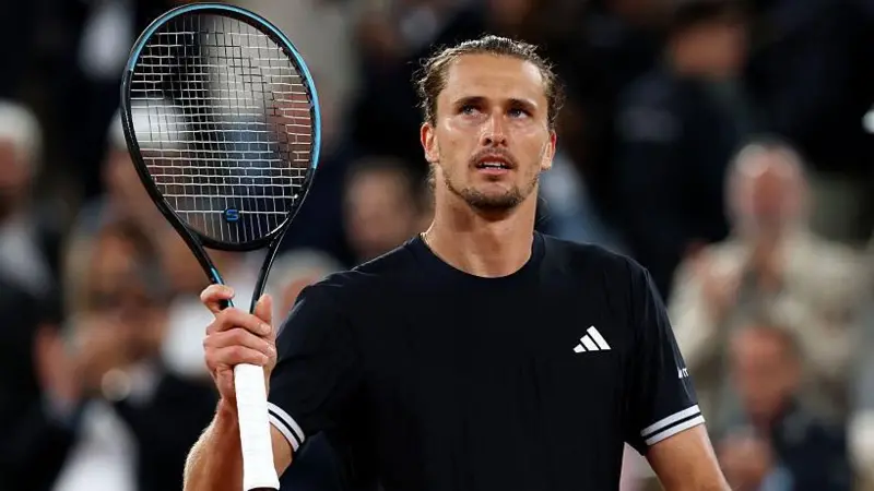 Zverev stops Jodal's run to face Mensik